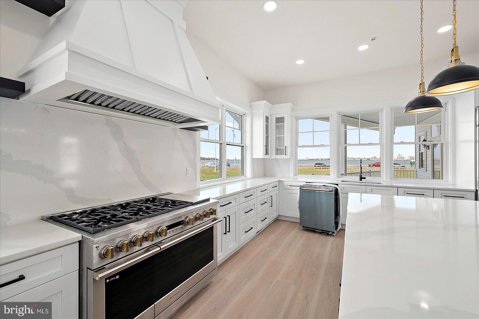 12971 Inlet Isle Lane Ocean City, MD 21842 - Photo 38 of 135 High-end stainless steel appliances