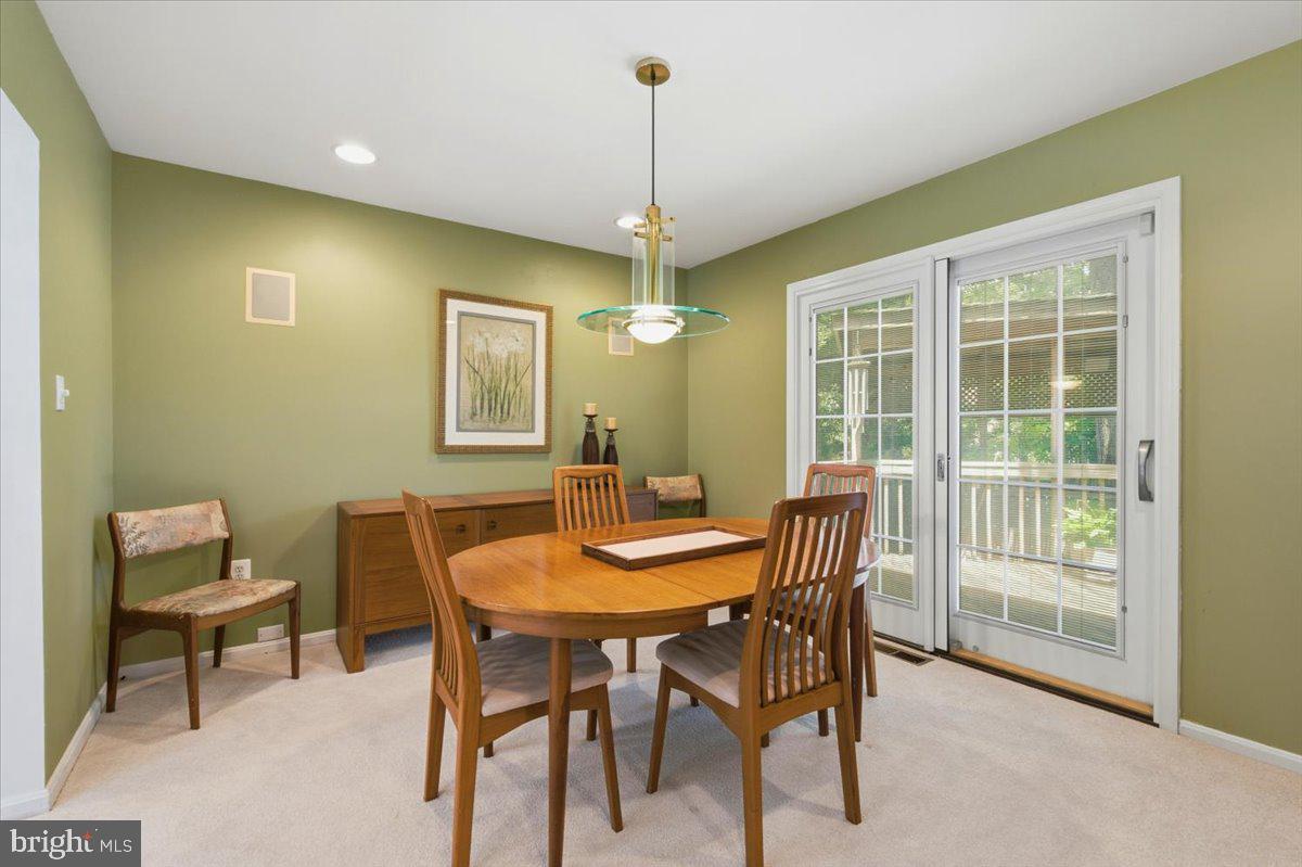 5803 Hall Street Burke, VA 22015 - Photo 25 of 77