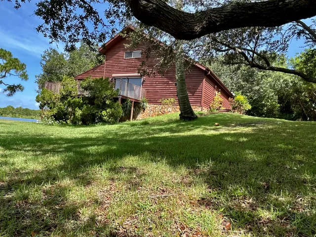 $3,000,000 | 5051 Tozour Road, Fort Pierce, FL 34946