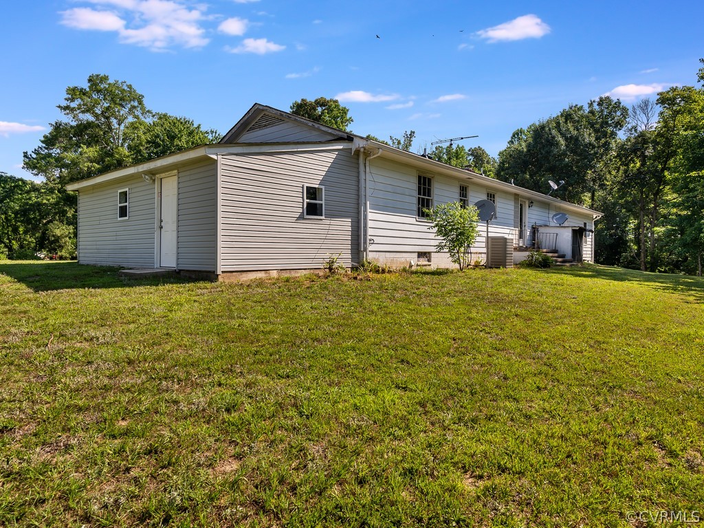 31056 Bethlehem Road Hustle, VA 22476 - Photo 7 of 47 Gallery Image 7