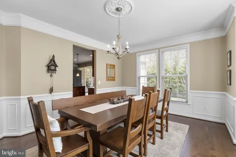 $1,679,999 | 9323 Castle Hill Road, Springfield, VA 22153