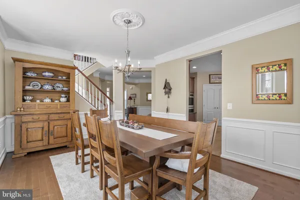 $1,679,999 | 9323 Castle Hill Road, Springfield, VA 22153