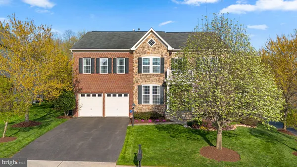$1,679,999 | 9323 Castle Hill Road, Springfield, VA 22153