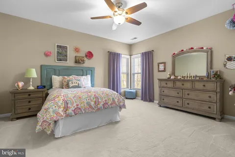 $1,679,999 | 9323 Castle Hill Road, Springfield, VA 22153