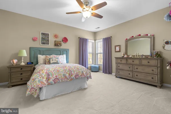 $1,679,999 | 9323 Castle Hill Road, Springfield, VA 22153