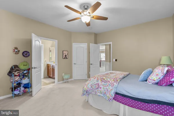 $1,679,999 | 9323 Castle Hill Road, Springfield, VA 22153