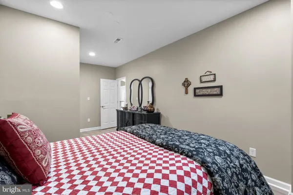 $1,679,999 | 9323 Castle Hill Road, Springfield, VA 22153