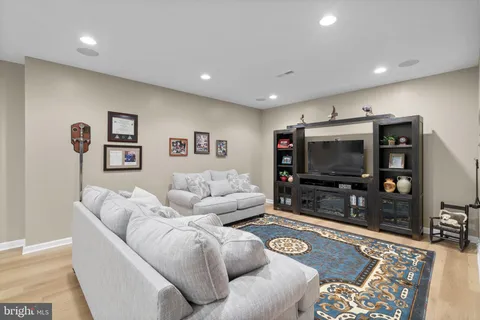 $1,679,999 | 9323 Castle Hill Road, Springfield, VA 22153