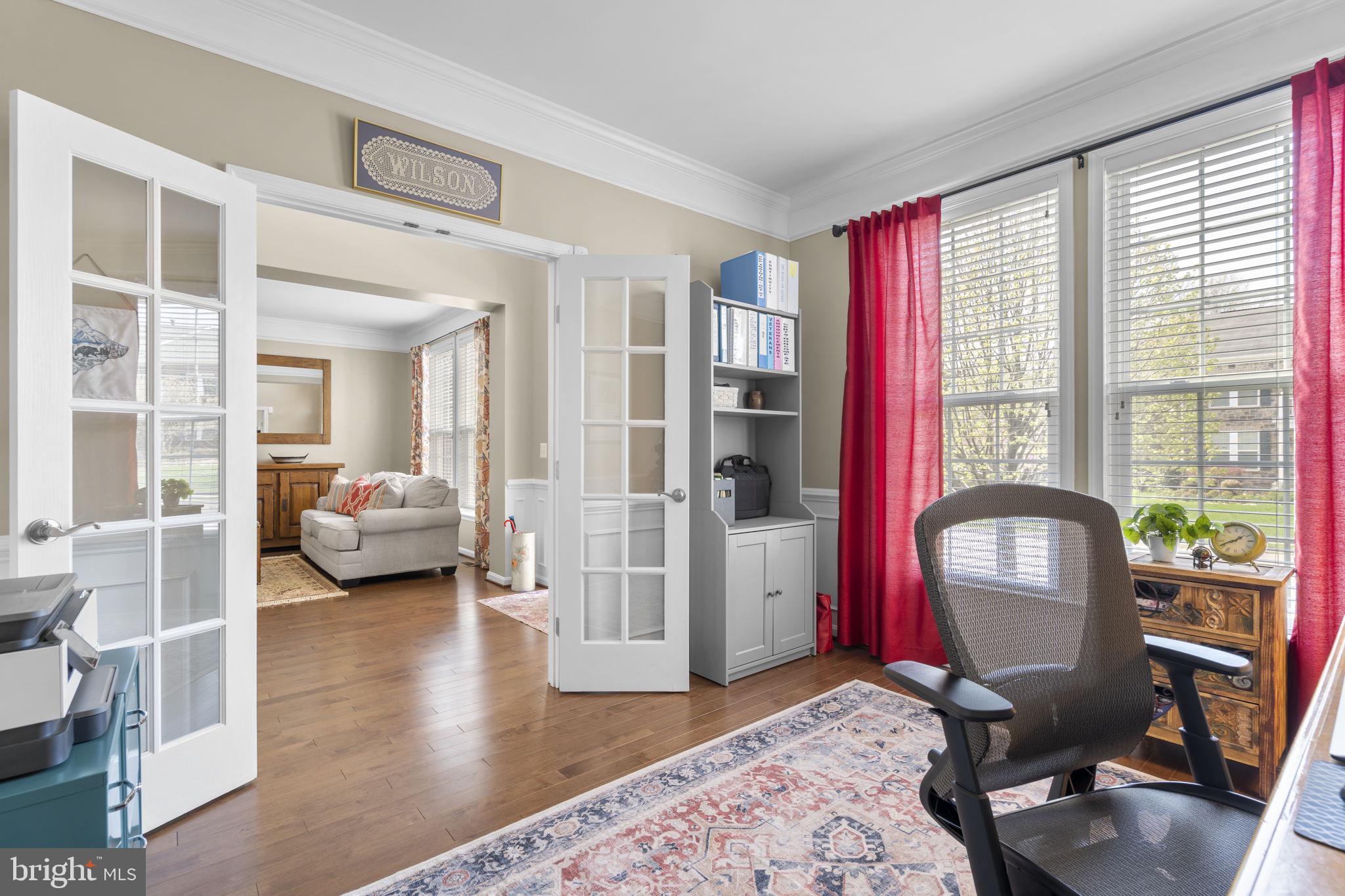 9323 Castle Hill Road Springfield, VA 22153 - Photo 7 of 95