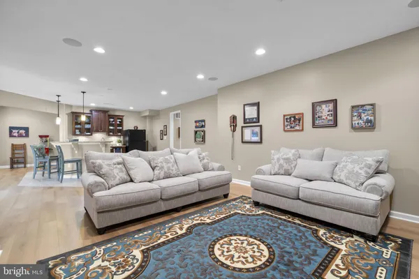 $1,679,999 | 9323 Castle Hill Road, Springfield, VA 22153