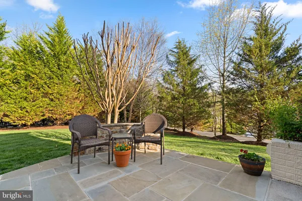 $1,679,999 | 9323 Castle Hill Road, Springfield, VA 22153