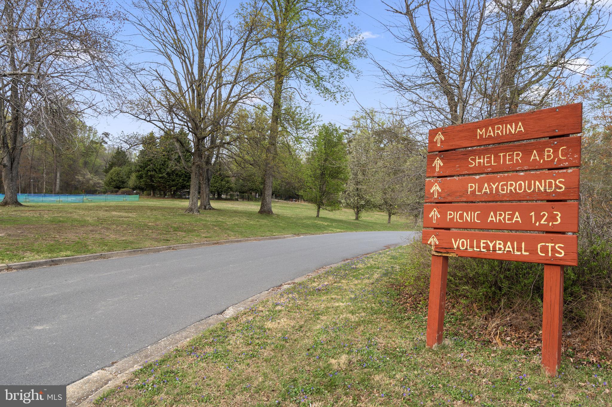 9323 Castle Hill Road Springfield, VA 22153 - Photo 85 of 95 a sign board on the side of the road