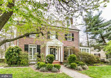 109 Tunbridge Road Baltimore, MD 21212 - Photo 2 of 39
