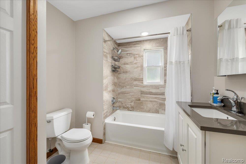 9393 North Gregory Road Fowlerville, MI 48836 - Photo 21 of 50