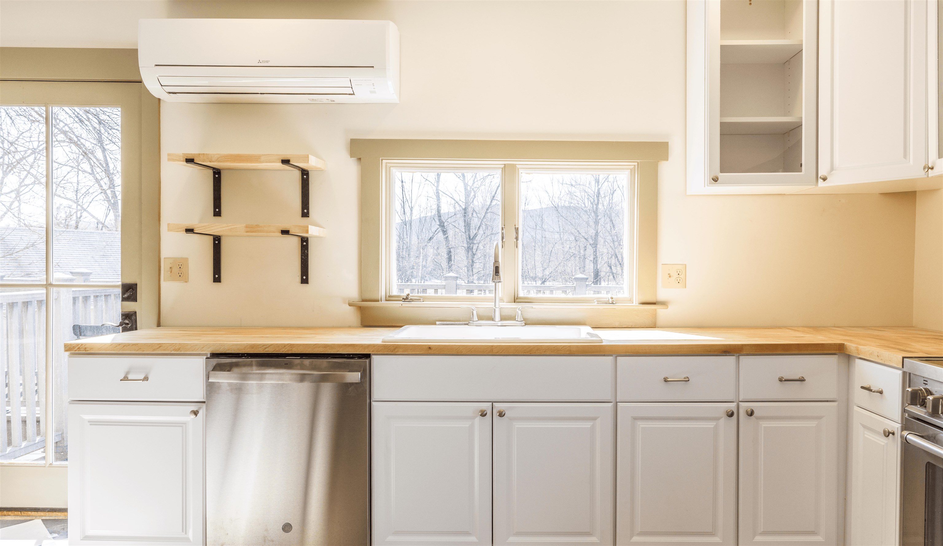 85 Main Street, Unit #2 Tamworth, NH 03886 - Photo 12 of 40