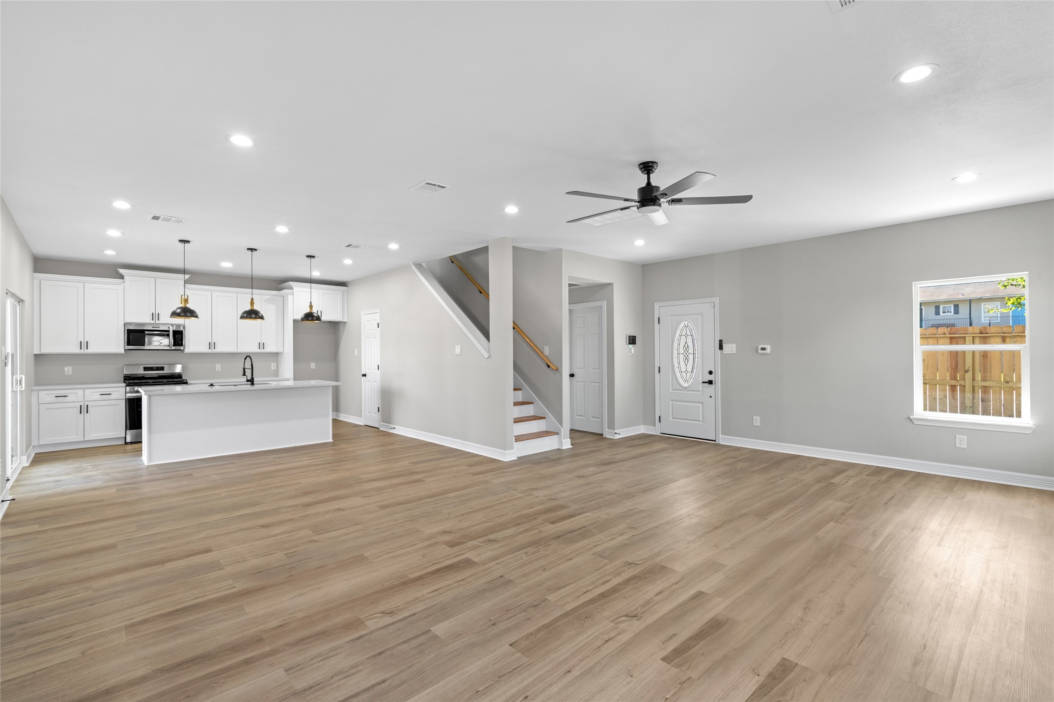 813 Barbara Mae Street Houston, TX 77015 - Photo 13 of 36