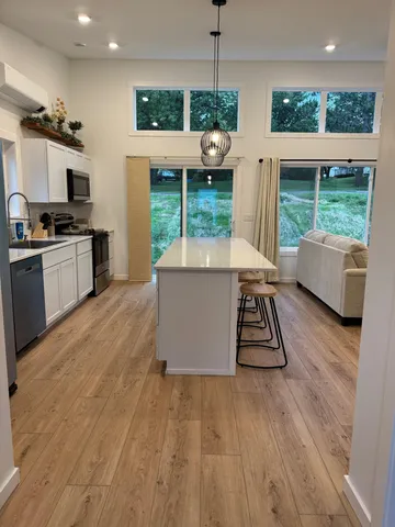 $314,900 | 14 West Linden Street, Duluth, MN 55811