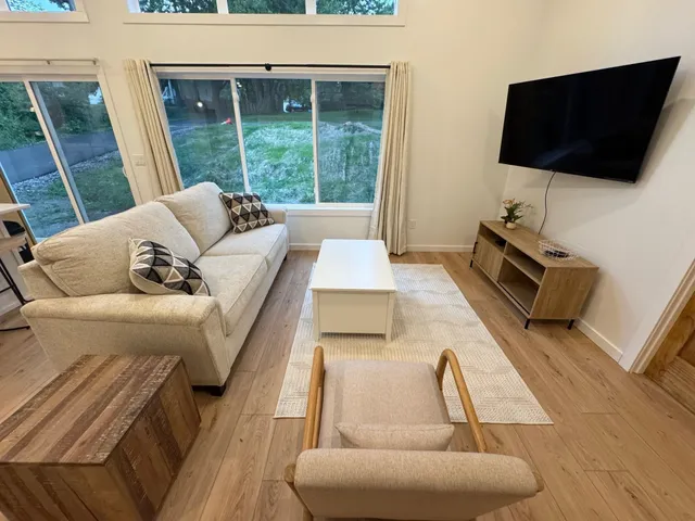 $314,900 | 14 West Linden Street, Duluth, MN 55811