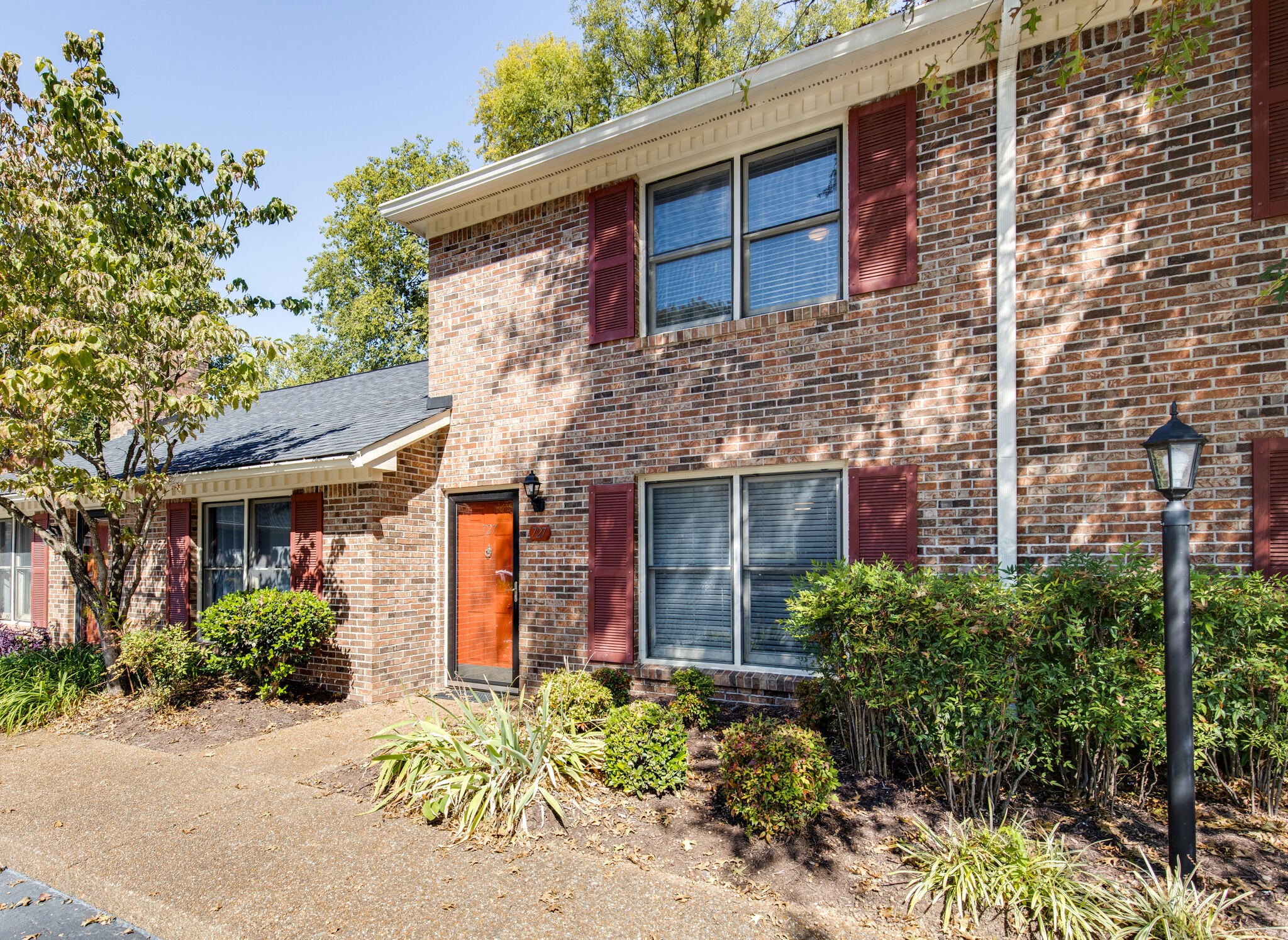 727 Kent Road Nashville, TN 37214 - Photo 3 of 29