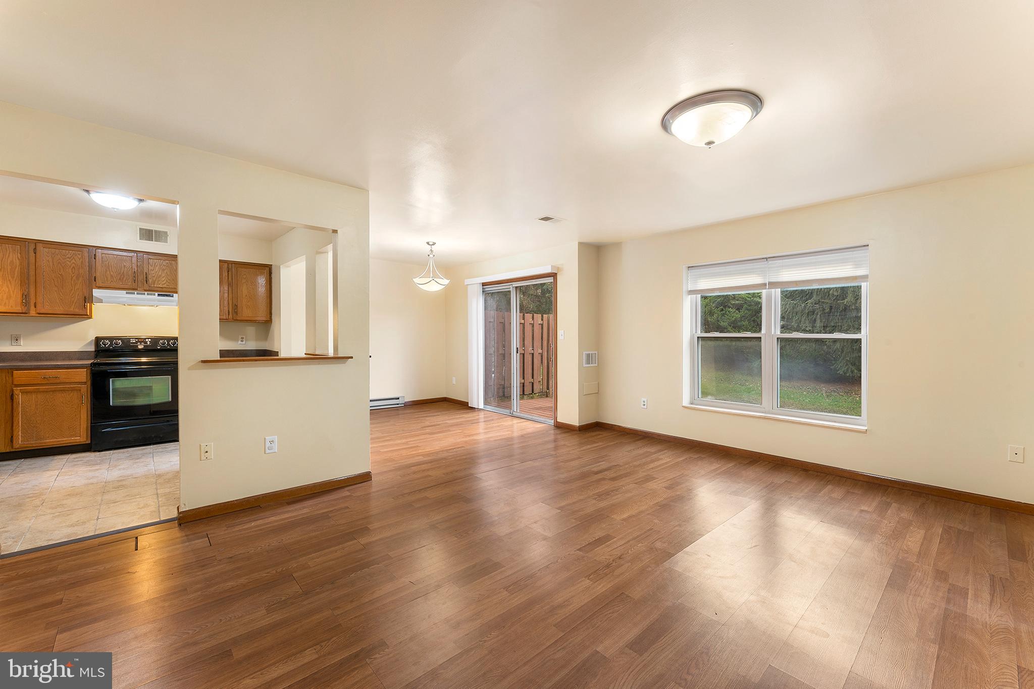 685 Briarstone Road Bethlehem, PA 18017 - Photo 9 of 24 Gallery Image 9