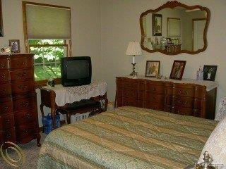 42587 Riggs Road Belleville, MI 48111 - Photo 11 of 18 13.jpg