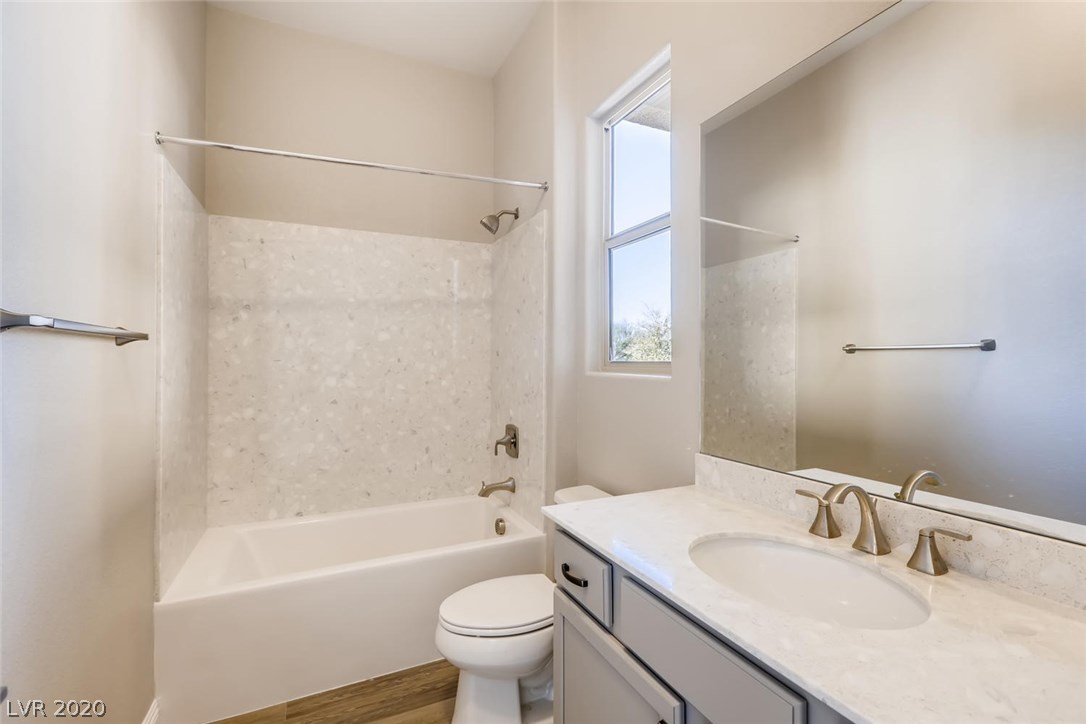 1076 East Sunset Road Henderson, NV 89011 - Photo 12 of 27 Gallery Image 12