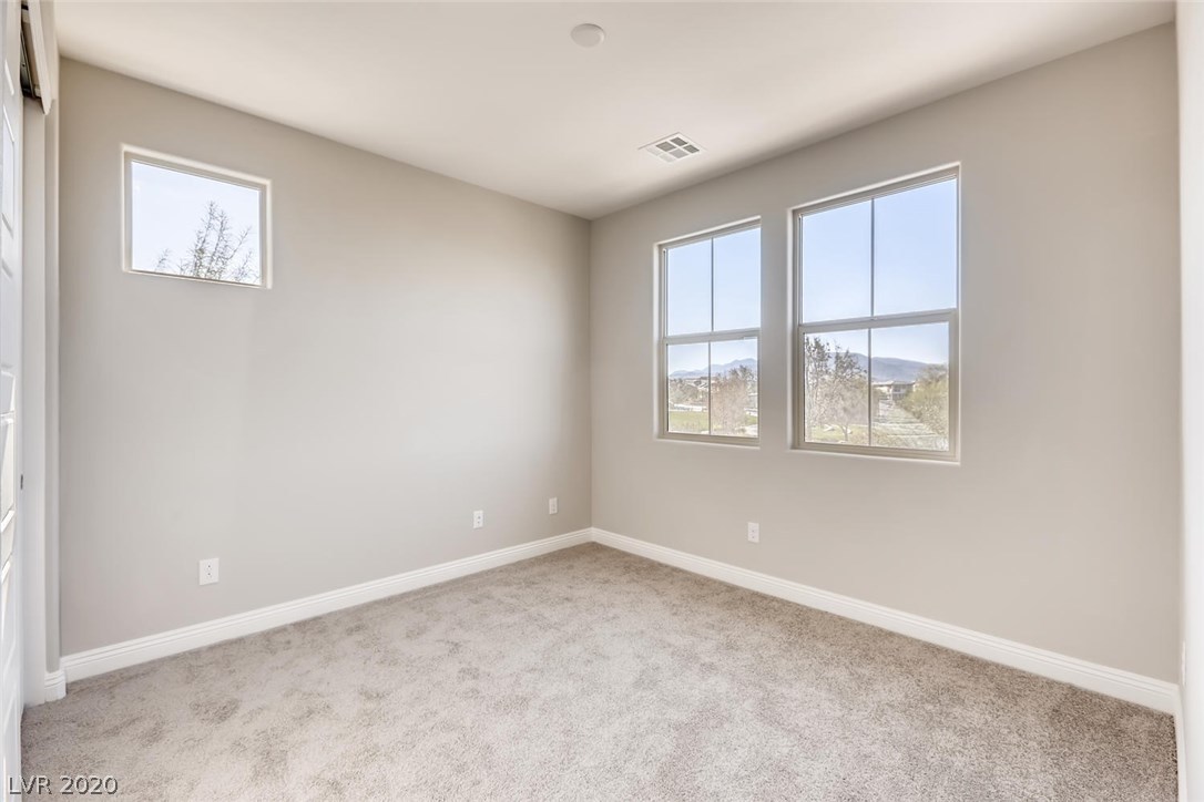 1076 East Sunset Road Henderson, NV 89011 - Photo 17 of 27 Gallery Image 17