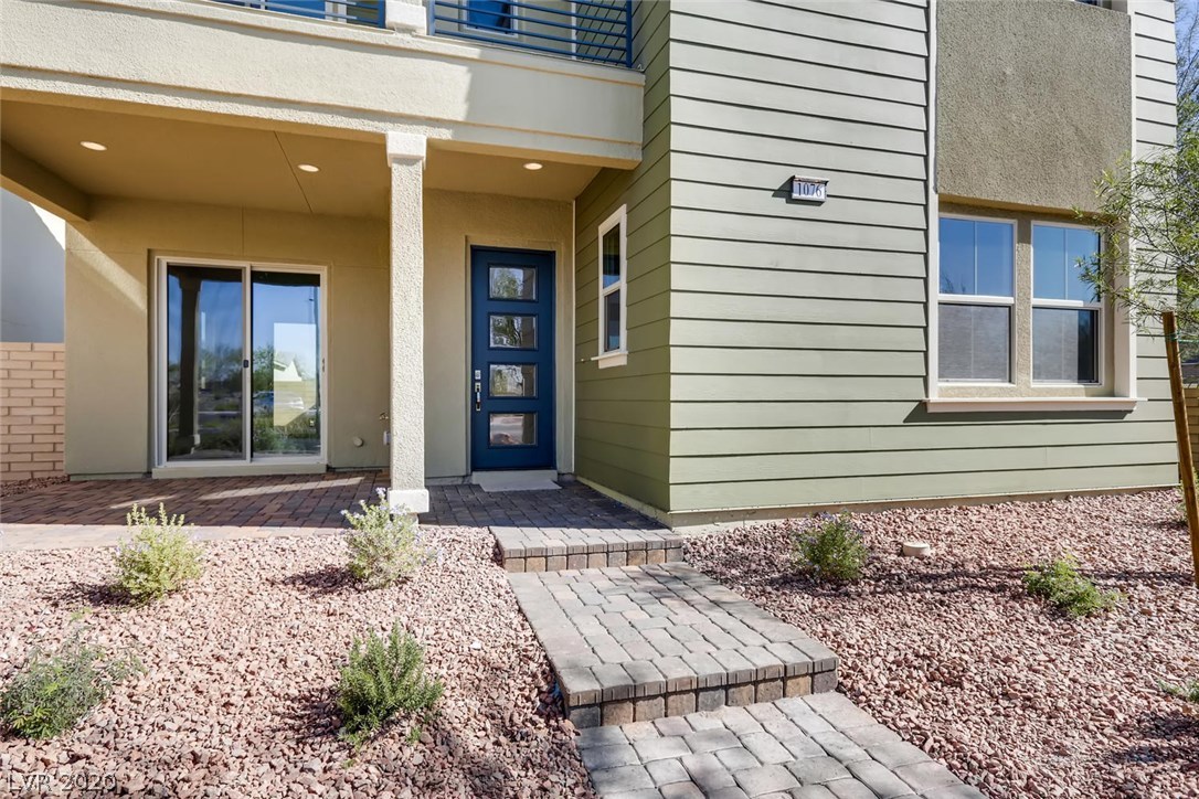 1076 East Sunset Road Henderson, NV 89011 - Photo 2 of 27 Gallery Image 2