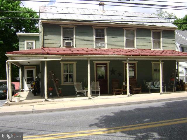 2039 Main Street Lititz, PA 17543 - Photo 2 of 22