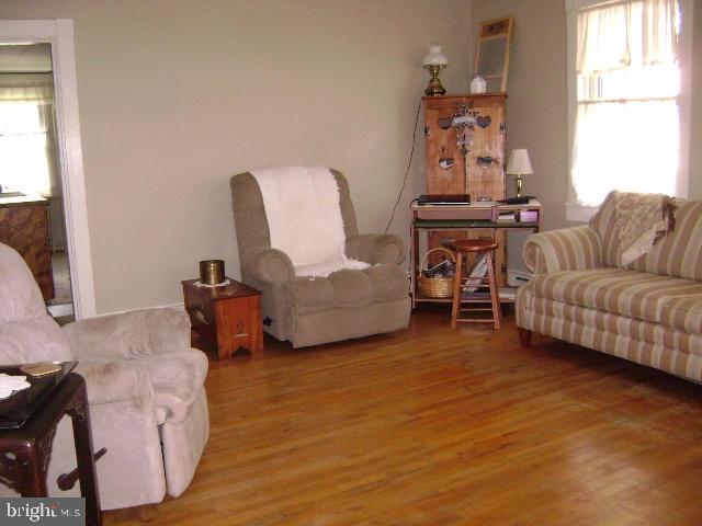 2039 Main Street Lititz, PA 17543 - Photo 4 of 22