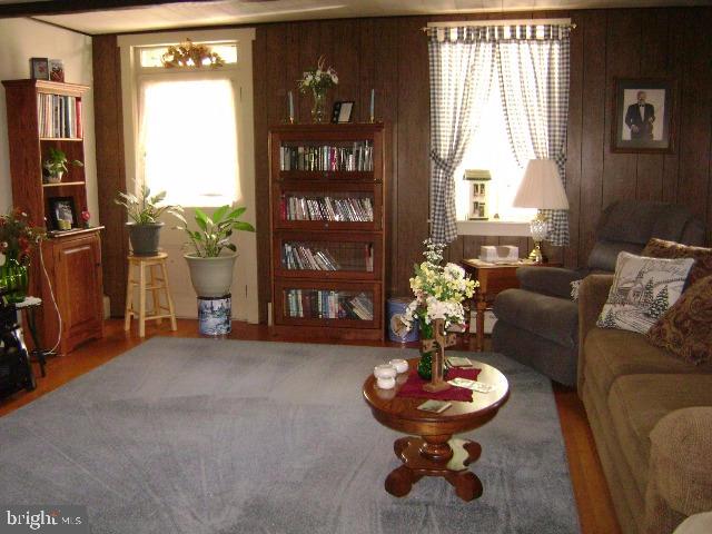2039 Main Street Lititz, PA 17543 - Photo 5 of 22