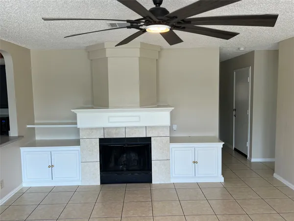 $1,800 | 3000 John Wilson Lane, Round Rock, TX 78664