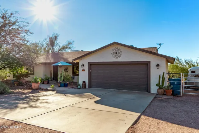 $699,900 | 164 South Sixshooter Road, Apache Junction, AZ 85119