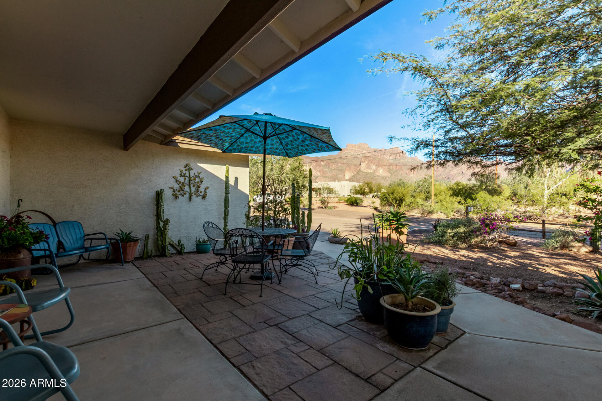 164 South Sixshooter Road Apache Junction, AZ 85119 - Photo 13 of 85 14 Six Shooter