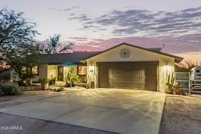 $699,900 | 164 South Sixshooter Road, Apache Junction, AZ 85119