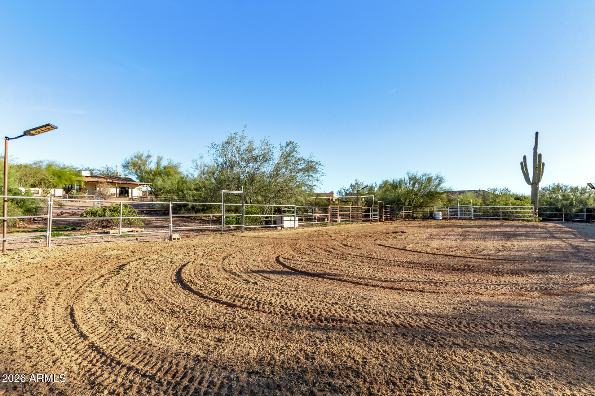 164 South Sixshooter Road Apache Junction, AZ 85119 - Photo 58 of 85 60 Six Shooter