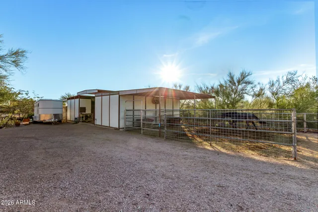 $699,900 | 164 South Sixshooter Road, Apache Junction, AZ 85119