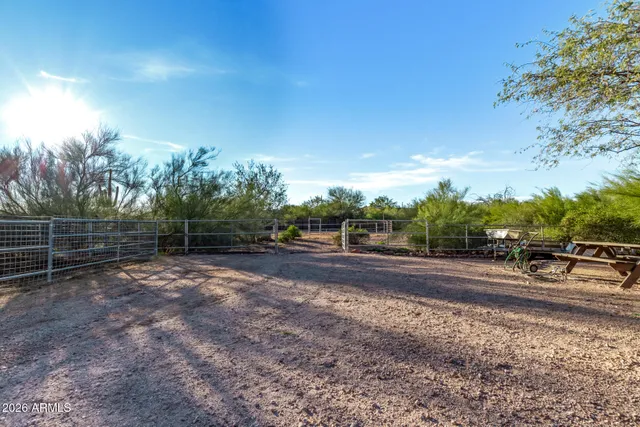 $699,900 | 164 South Sixshooter Road, Apache Junction, AZ 85119
