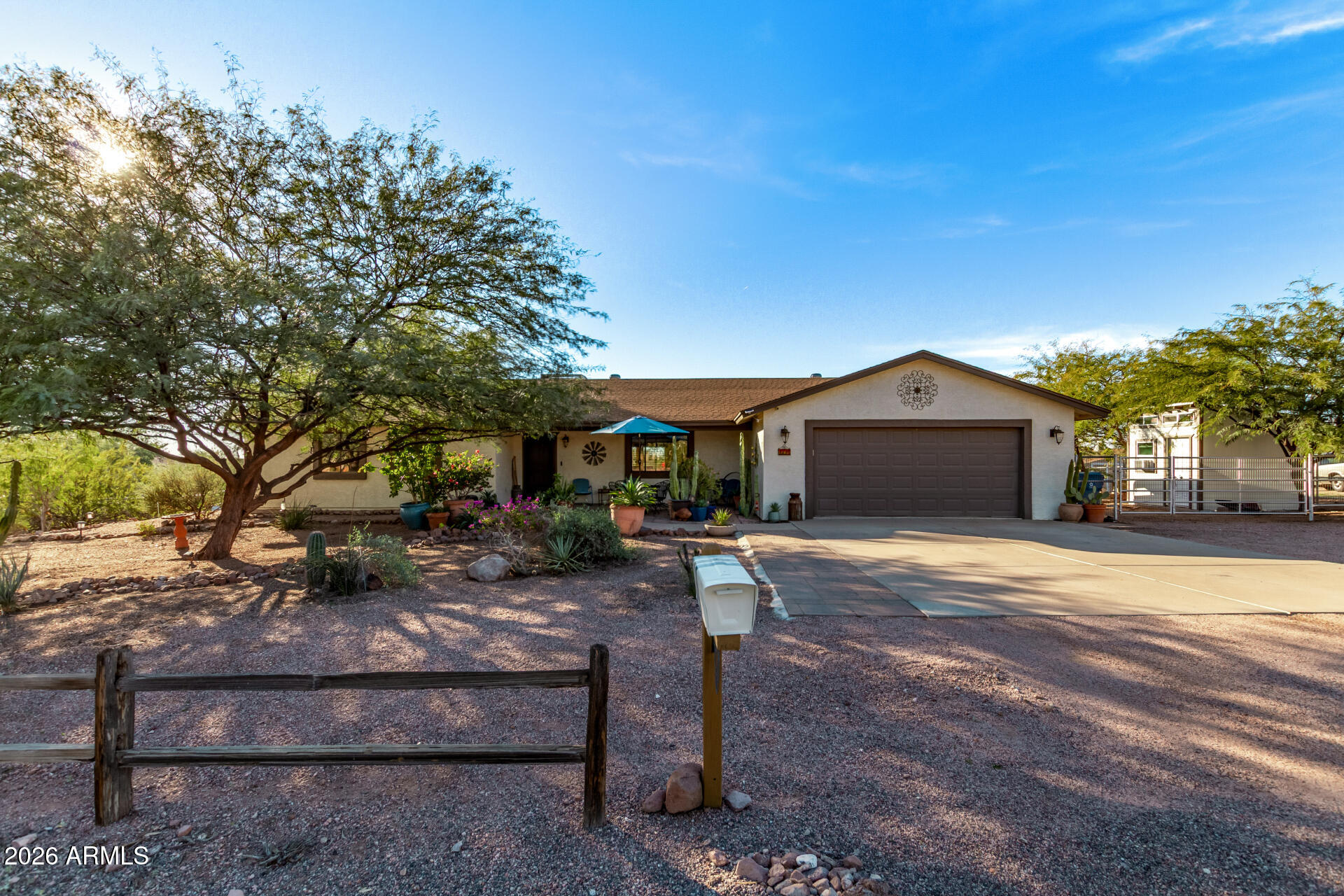 164 South Sixshooter Road Apache Junction, AZ 85119 - Photo 8 of 85 08 Six Shooter