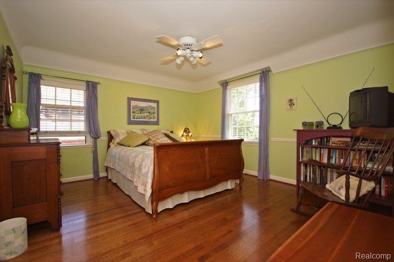 1127 Bedford Road Grosse Pointe, MI 48230 - Photo 18 of 25 DSC02501.JPG