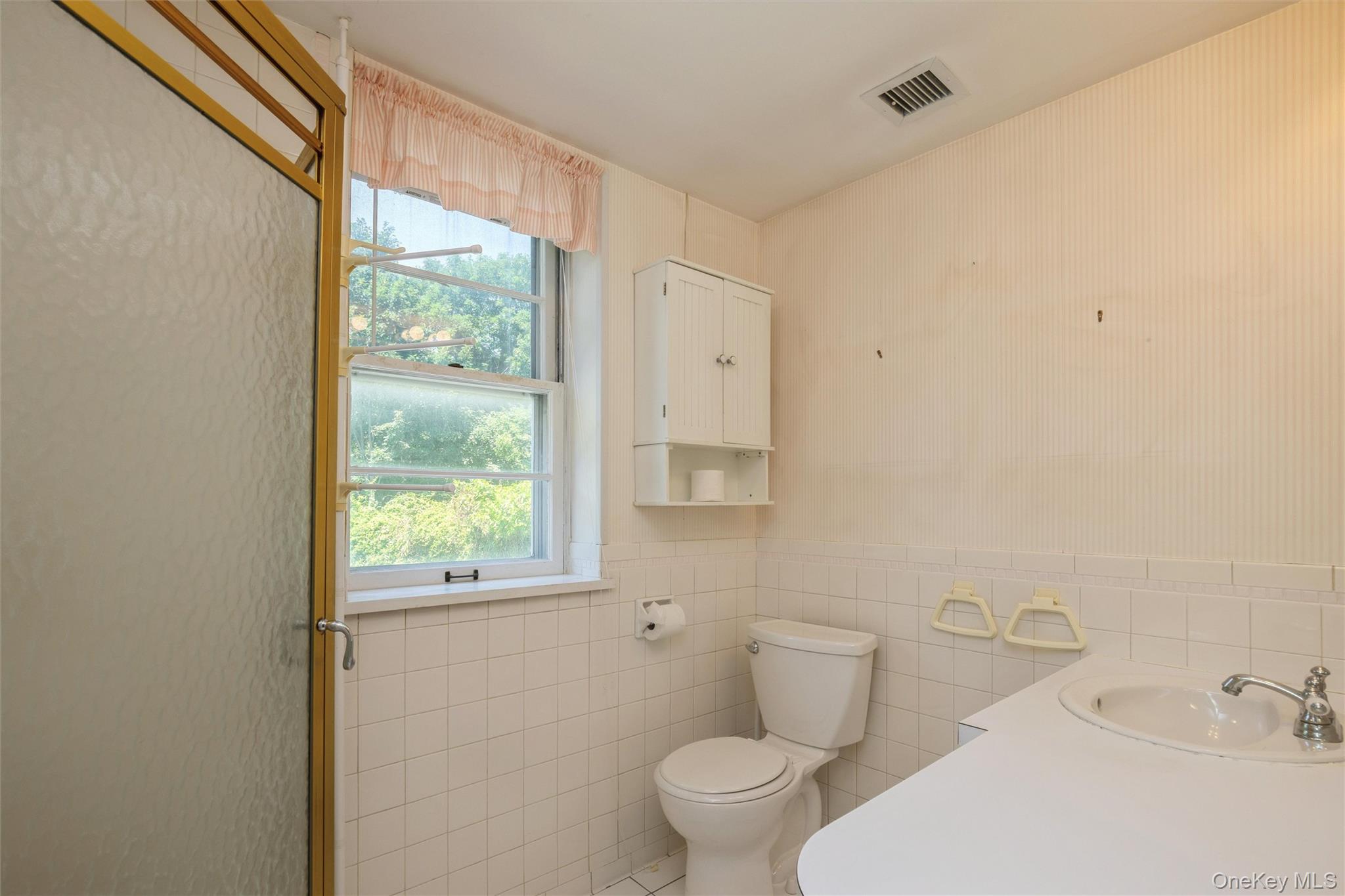 199 North Country Road Port Jefferson, NY 11777 - Photo 36 of 42