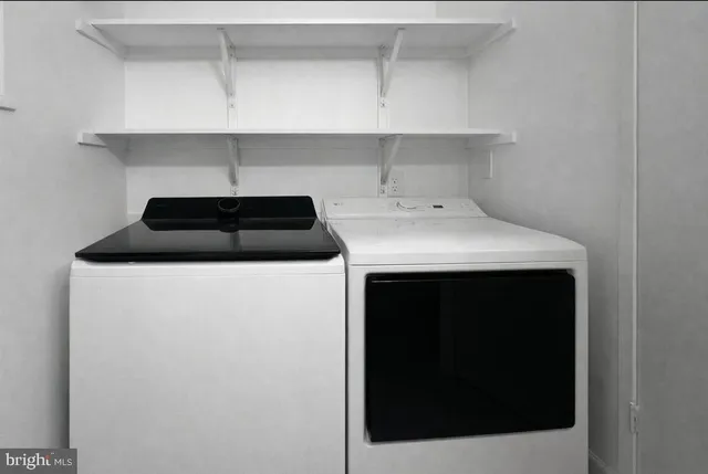 $1,700 | 5 Warren Lodge Court, Unit B, Cockeysville, MD 21030