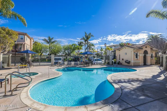 $939,000 | 1240 Bayside Lane, Oxnard, CA 93035