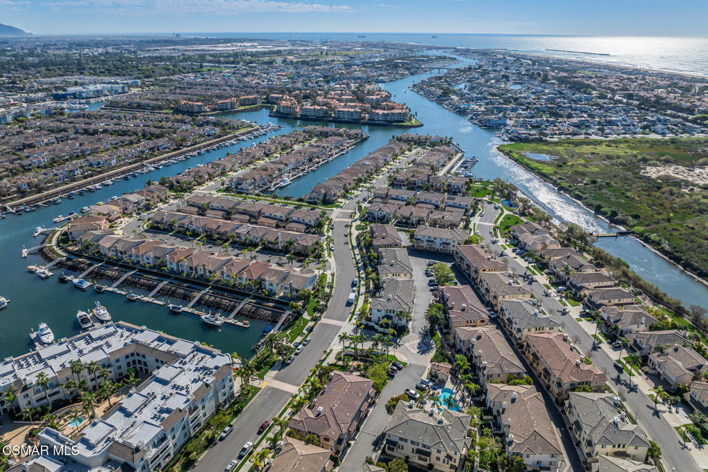 1240 Bayside Lane Oxnard, CA 93035 - Photo 46 of 51