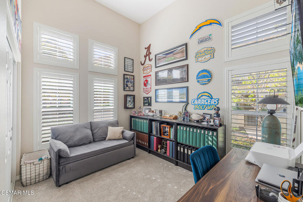 1240 Bayside Lane Oxnard, CA 93035 - Photo 8 of 51