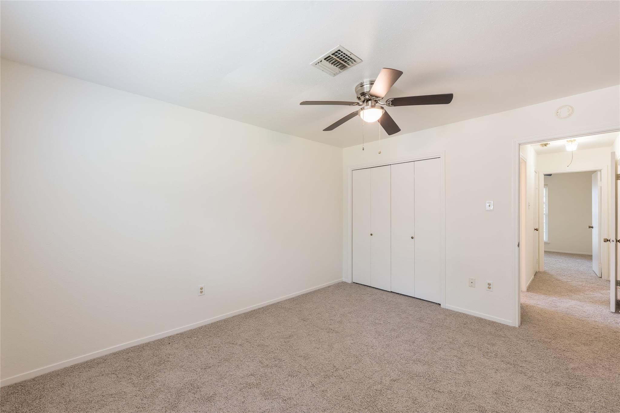 1663 Chilton Lane Katy, TX 77493 - Photo 7 of 11 2nd bedroom