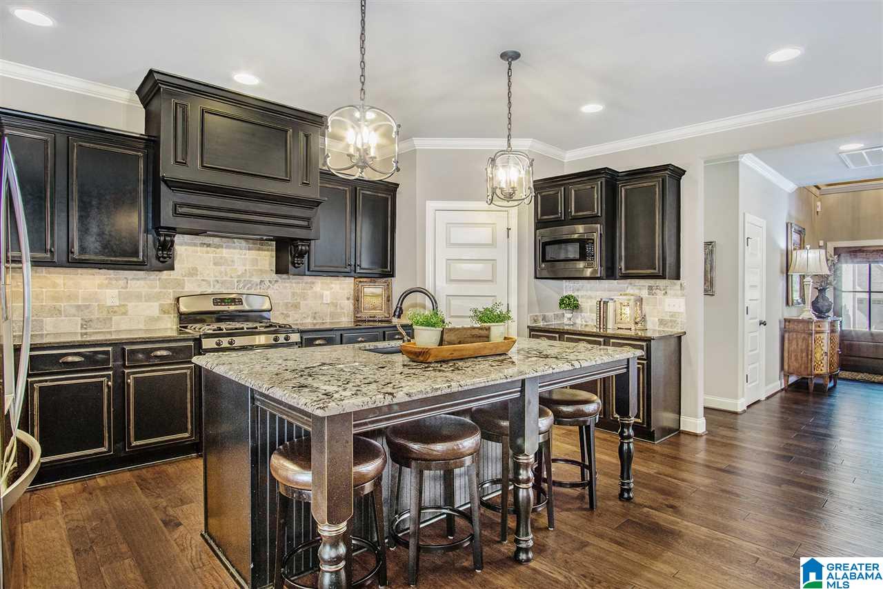 289 Macallan Drive Pelham, AL 35124 - Photo 10 of 39