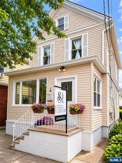 $494,000 | 18 Garden Street, Ridgefield Park, NJ 07660