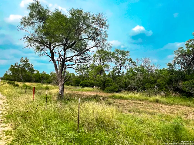 $420,000 | 0 Count Road 5232, Yancey, TX 78850