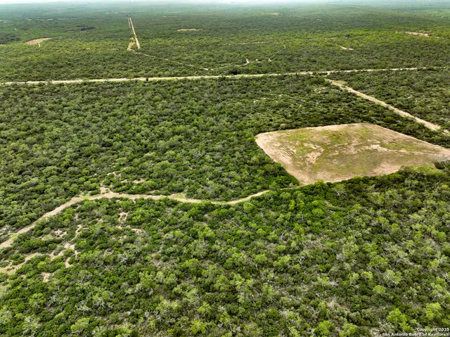 $420,000 | 0 Count Road 5232, Yancey, TX 78850